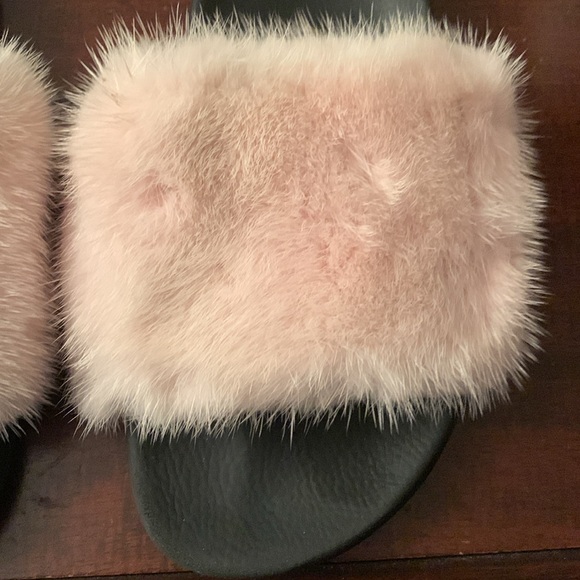 Givenchy Pink Mink Slide sandals Sz 8 - Picture 2 of 7